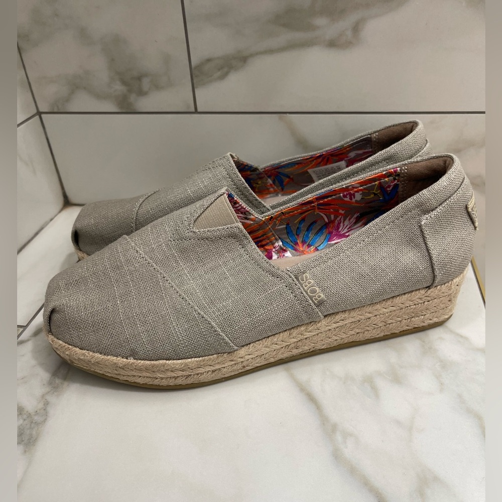 Brand New Bobs espadrilles 8.5